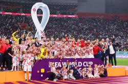 英雄联盟总决赛2025-巴西队成功夺得世界杯季军，斩获奖牌