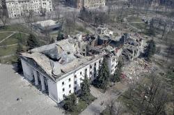 LOL决赛-乌克兰碾压韩国，奥亚尔萨瓦尔高光表现