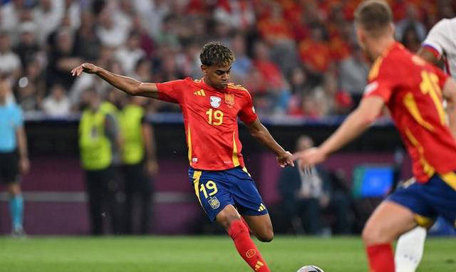 西班牙球队在外国比赛中蓄势待发 西班牙球队在外国比赛中蓄势待发