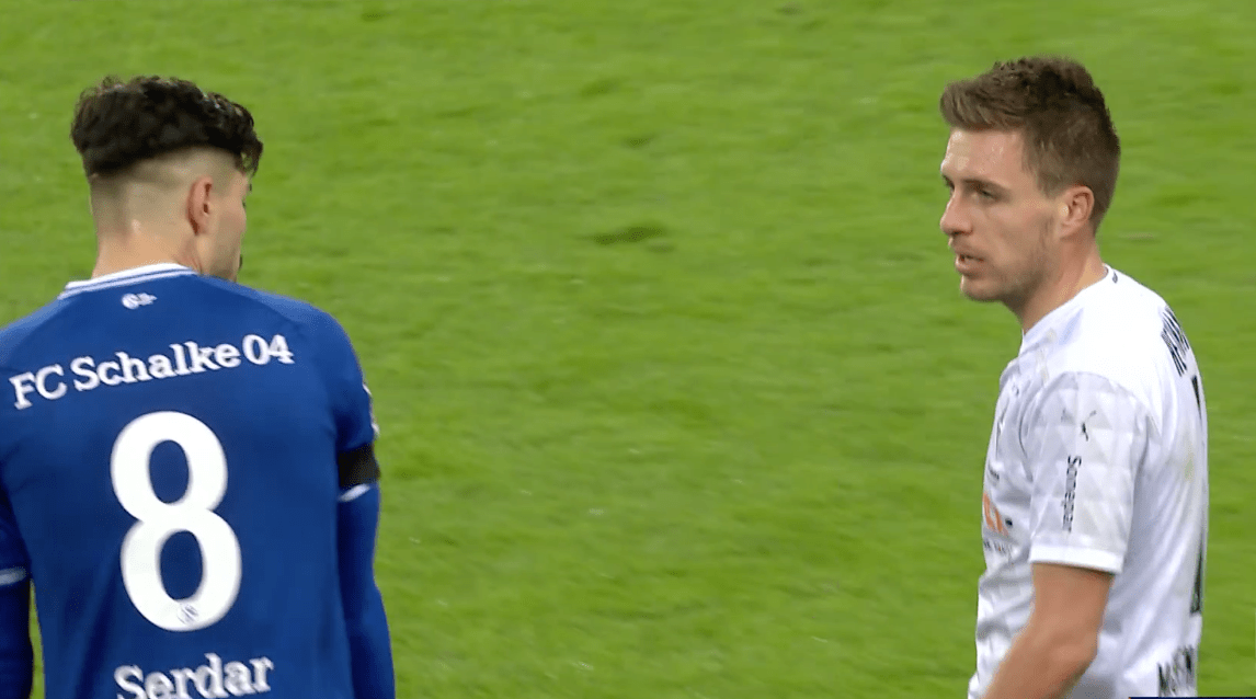 彻底垫底,赫尔城陷入降级区的简单介绍 彻底垫底,赫尔城陷入降级区的简单介绍