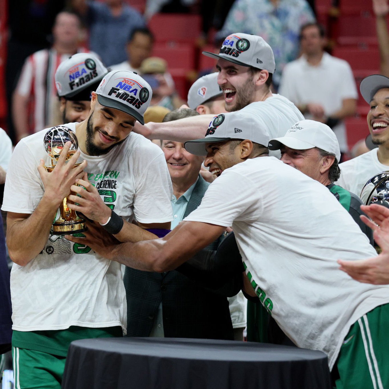 凯尔特人再胜奇才，一路领先晋级东部决赛