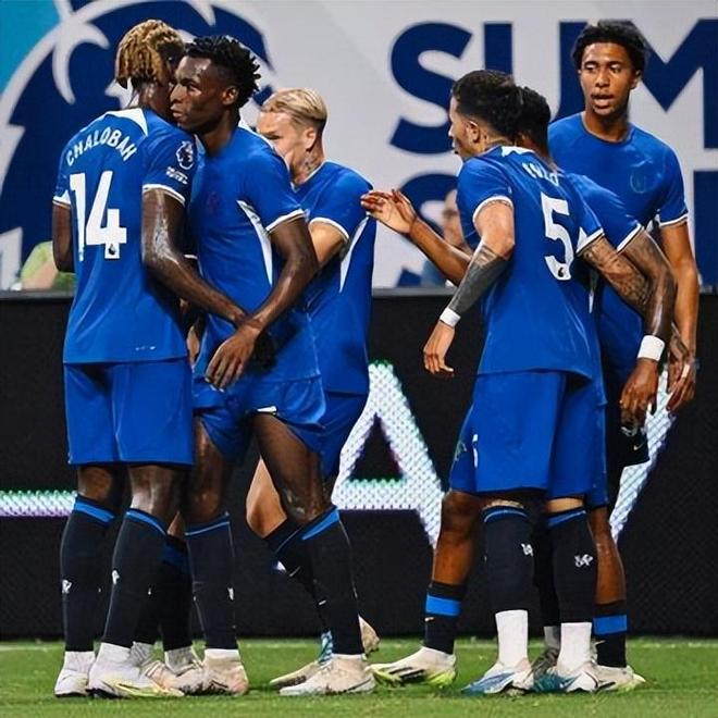 波兰完胜皇马，孔德关键制胜